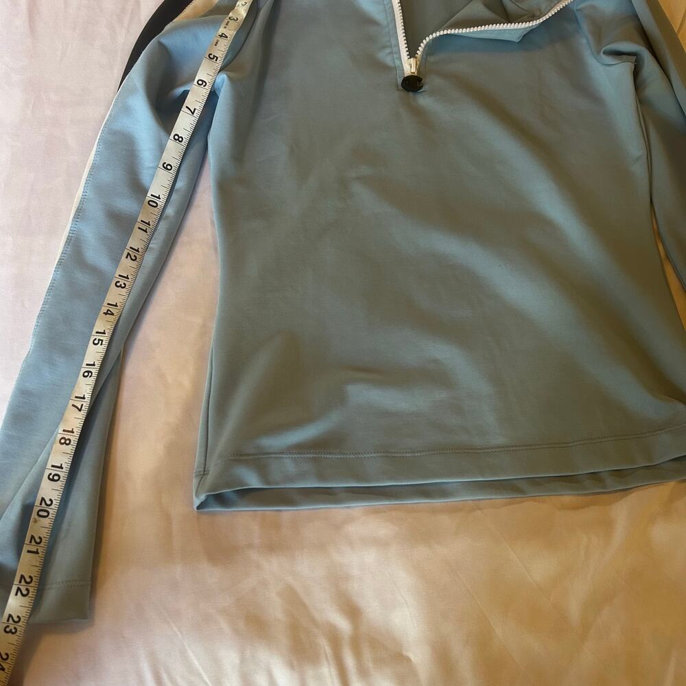 Champion 1/4 zip long sleeve athletic top in light blue with stripe. Women L - Picture 4 of 7